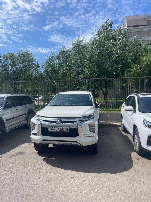 Аренда авто , Пикапы внедорожники