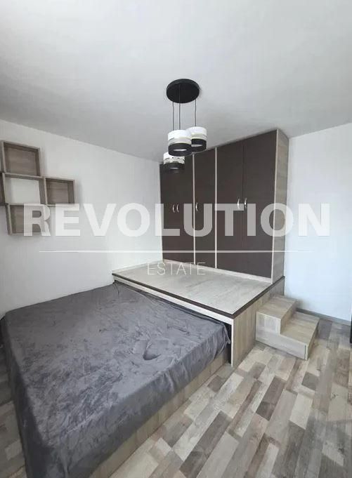 Дава се под наем Тристаен апартамент в Варна, Кайсиева градина - 70 кв.м за 648.21 € - Снимка #2