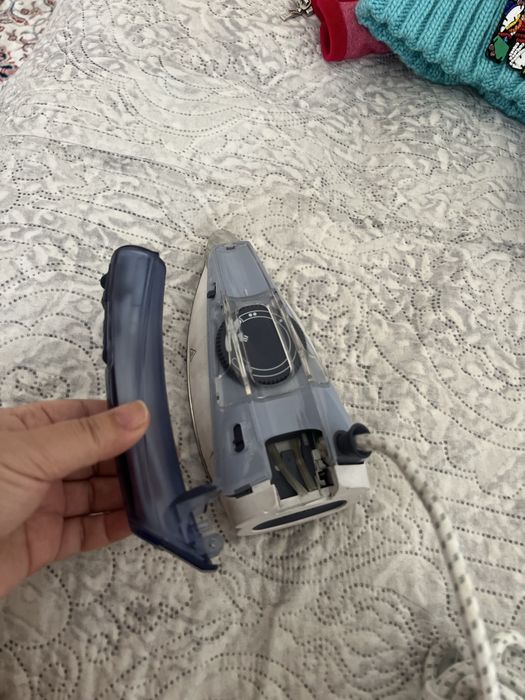 Утюг дорожный компактный