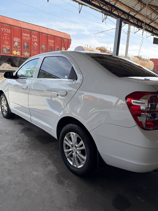 Срочно сотилади бензин