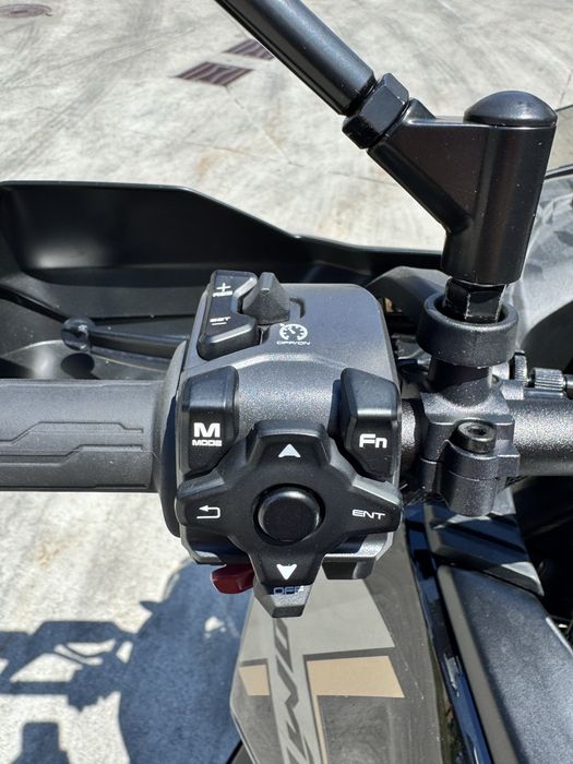 CFMOTO 800MT-X 2025 Low Seat, 1.650 km, garanție, accesorii incluse