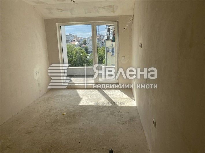 Продава се Многостаен апартамент в Бургас, Лазур - 117 кв.м за 2248 €/кв.м - Снимка #7