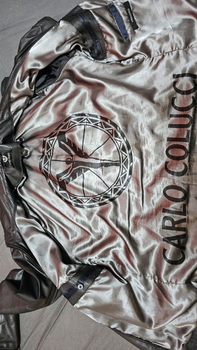 Vând geacă originală Carlo Colucci, confecționată din piele naturală