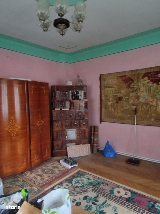 Valea Rosie, casa