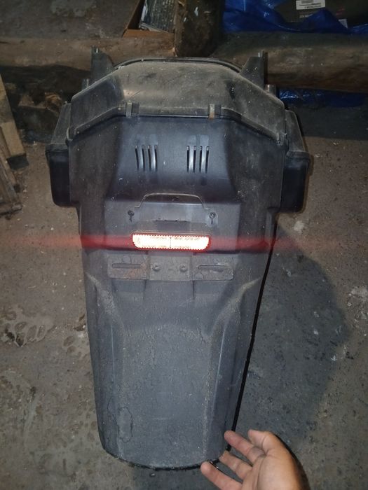 Продавам части за suzuki burgman 400 2009