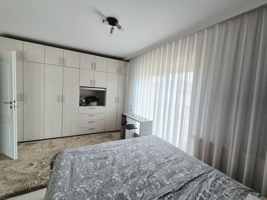 Inchiriez apartament 3 camere premium Dobroesti