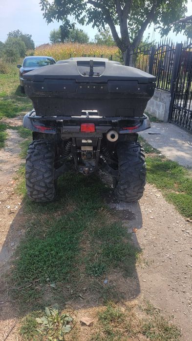 Vând  Yamaha grizzly 660cm