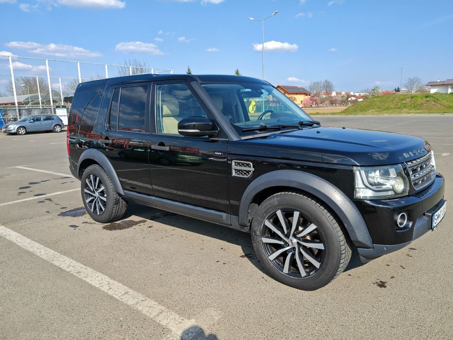 Land Rover Discovery 4