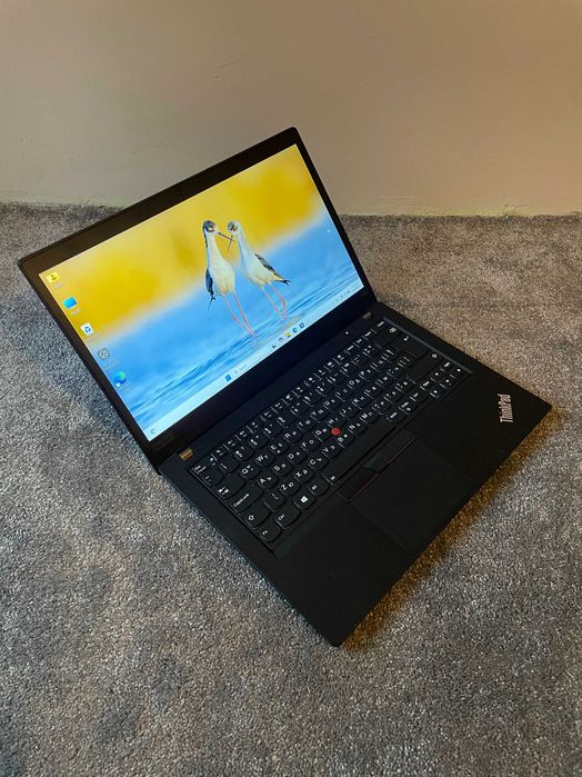 AMD Ryzen 5 PRO 3500 - Lenovo ThinkPad T495 - 8GB RAM DDR4, 256GB NVMe SSD M.2, AMD Radeon Vega GFX 2GB, 14''IPS FHD