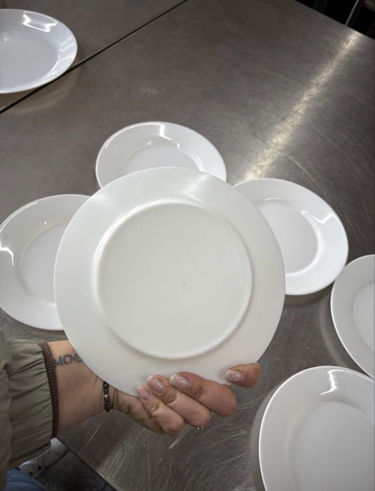 Чиния - 200 броя