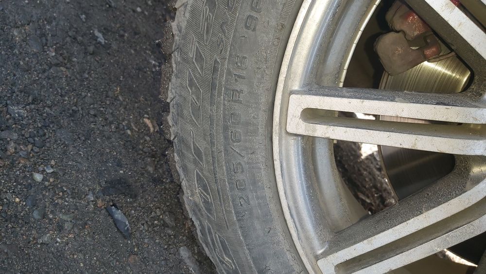 Продам шины с дисками