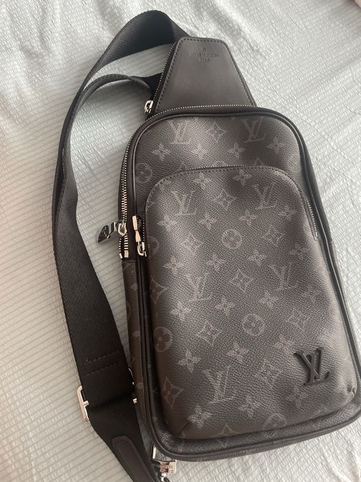 Продам мужскую сумку оригинал LV