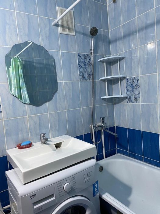 1ком Сатпаева посуточно