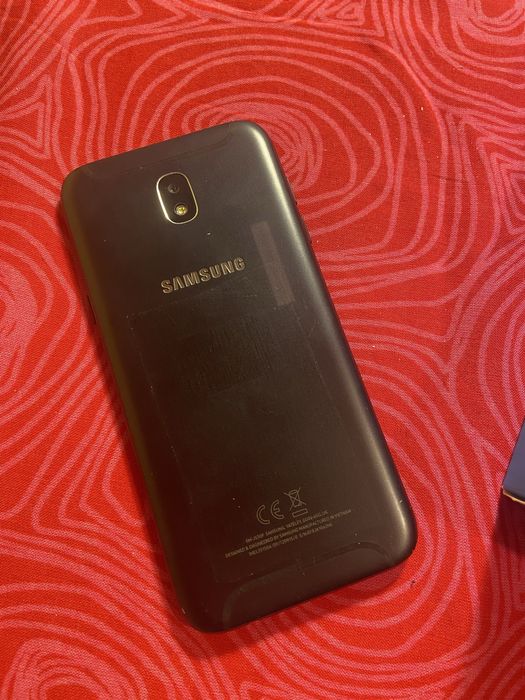 Vând telefon Samsung galaxy J5 2017 16GB