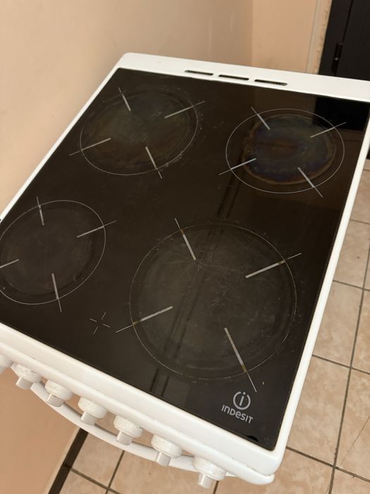 Продам электроплиту