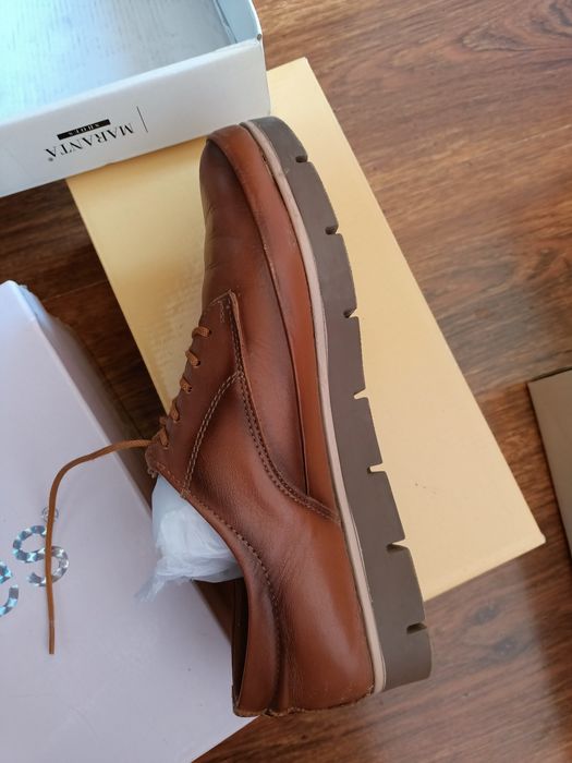 Обуви продается по низким ценам