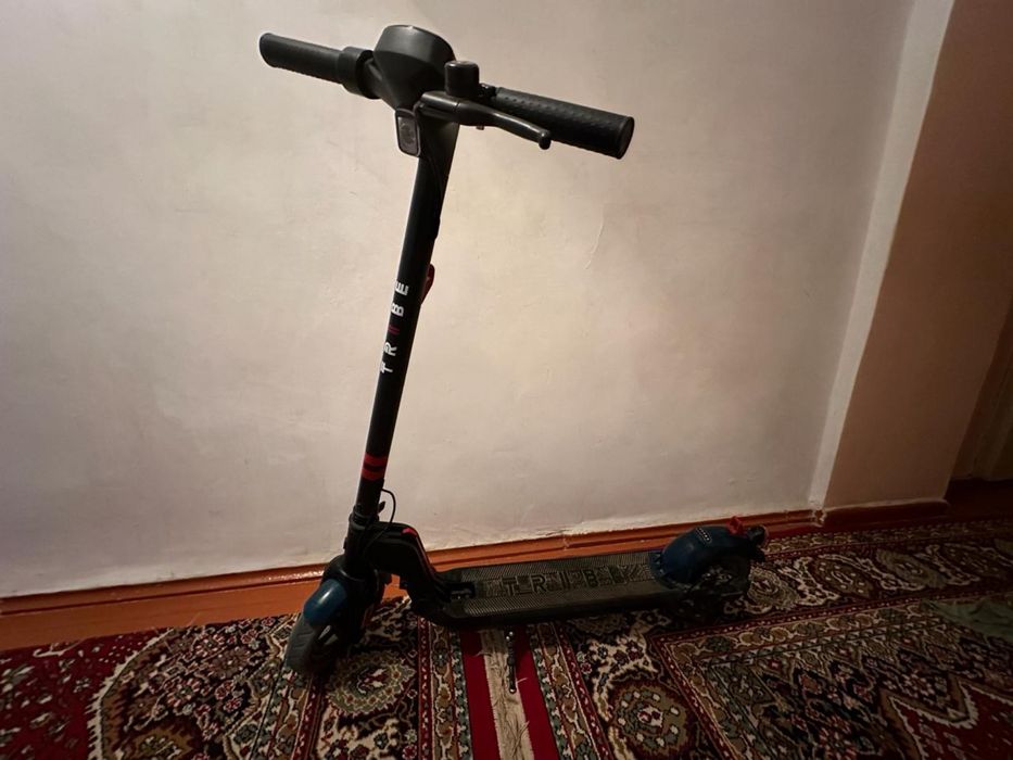 Продам или обмен электросамокат