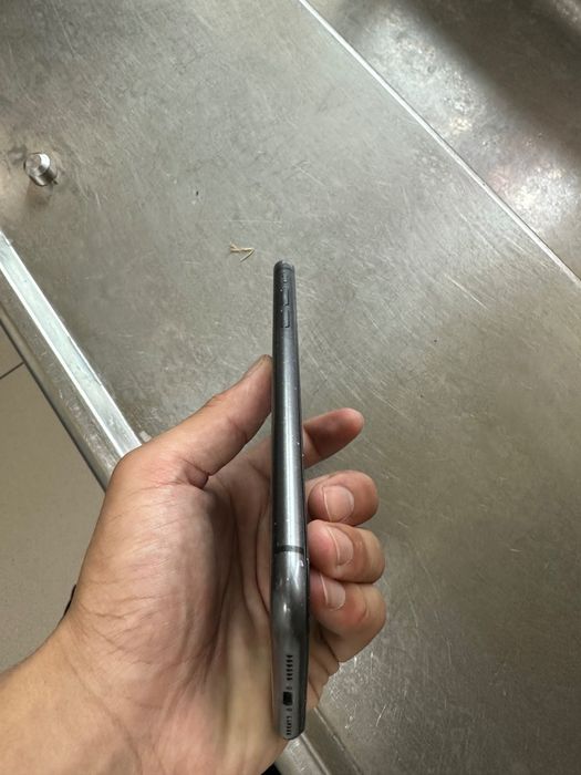 Iphone 11 памяти 64