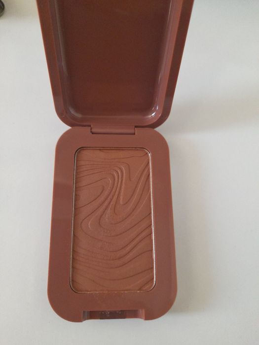 NYX Buttermelt bronzer