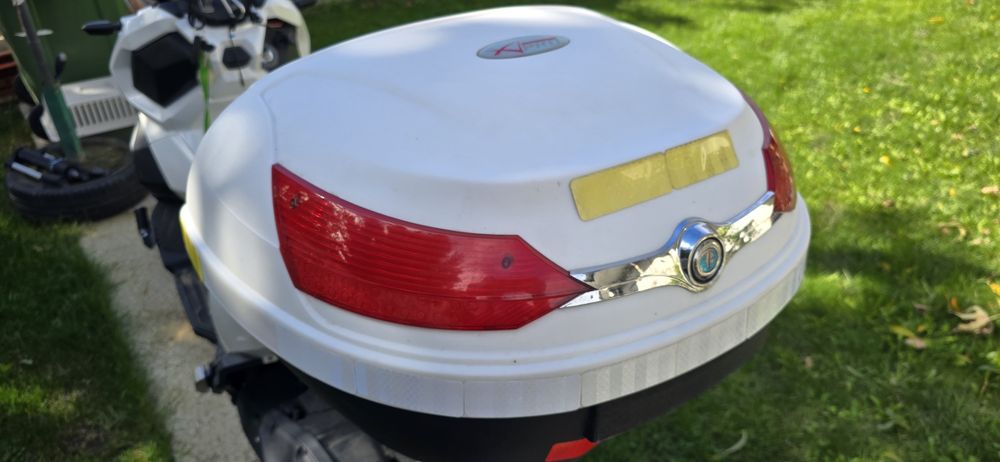 Topcase cutie moto portbagaj