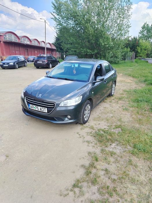 PEUGEOT 301