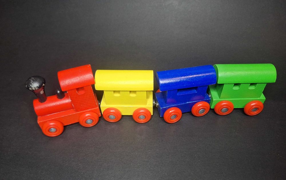 Детски дървени играчки