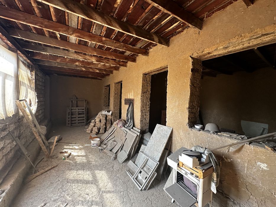 Uy, bo’sh yer sotiladi