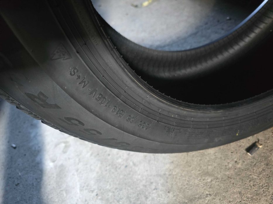 235 55 19 Pirelli Scorpion 2 Winter 255 50 19 set Iarna