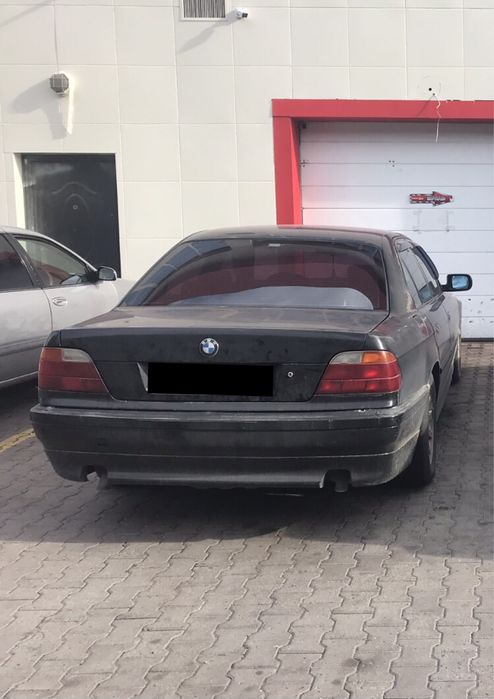 Бампер BMW E38 задний