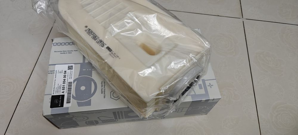 Продам воздушный фильтр на мерседес