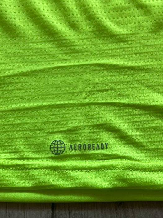 НОВА оригинална електриково зелена тениска ADIDAS размер M от САЩ