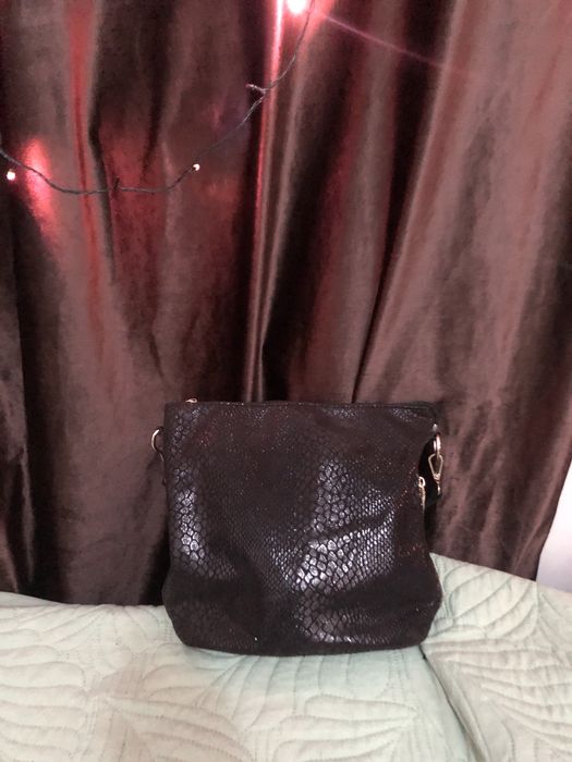 Сумкалар 4мын тенгеден