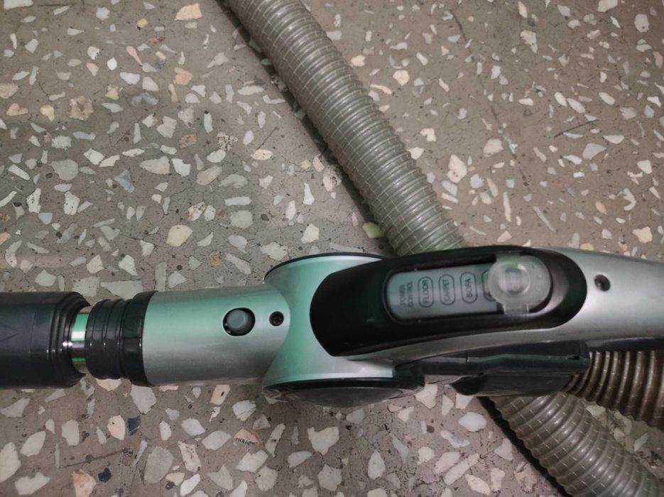 Пылесос LG Compressor