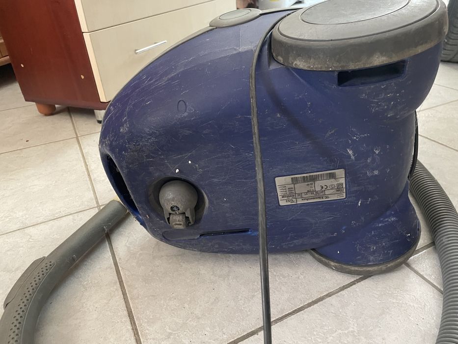 Aspirator Electrolux pentru șantier
