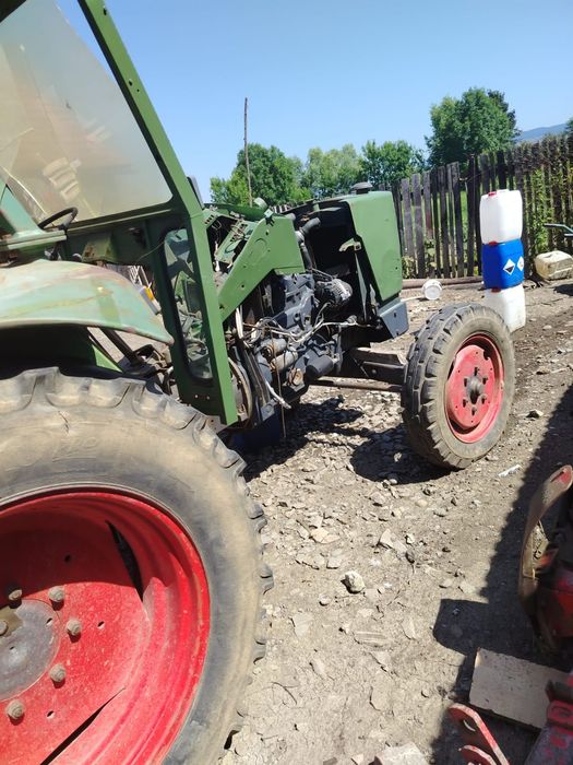 Tractor fend farmer 3s