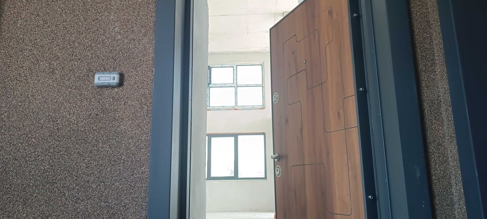 Изгодно ПАНОРАМЕН апартамент с три спални и паркомясто, Бриз, Варна