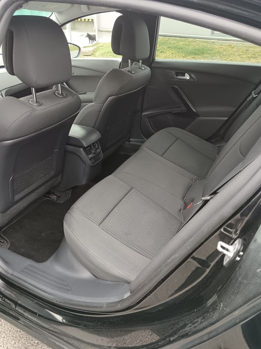 Vând Peugeot 508