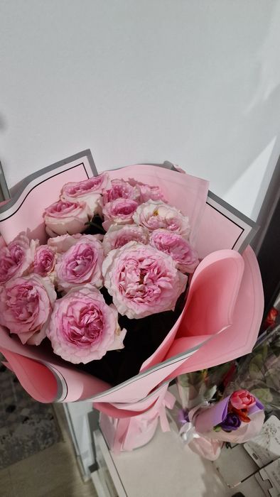 Букет из красивых роз