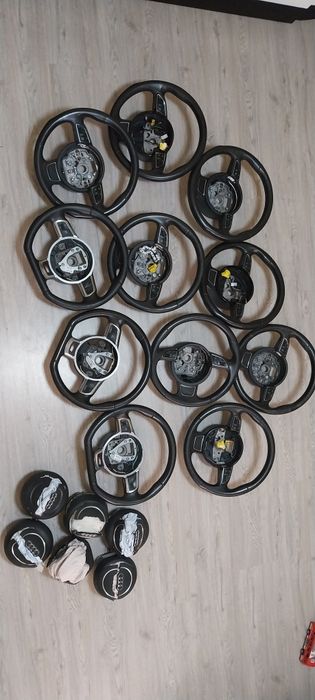 Vând volane Audi A1, A3, A4 b8, A4 B8, 5 , A4 B9, A6 C6 ,A6 C7
