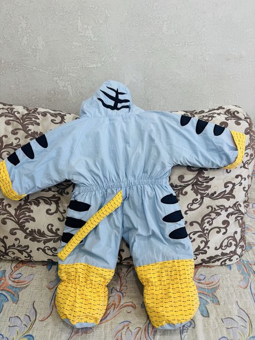 Продам весениий комбенизон