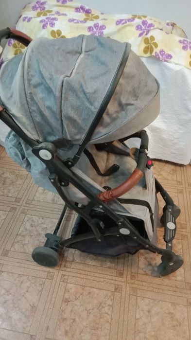 Коляска продам детская