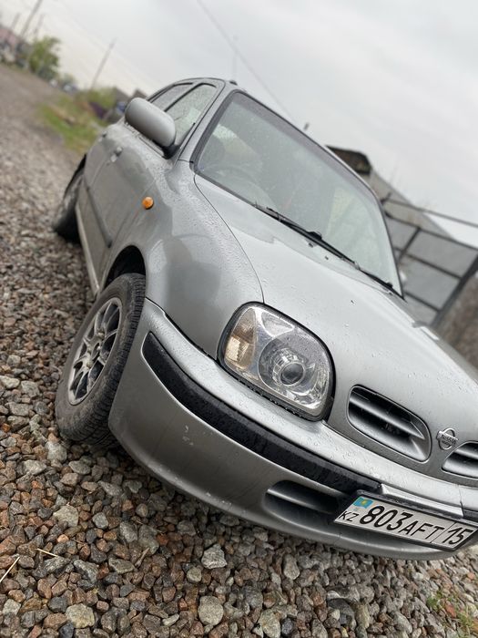 Nissan march продам