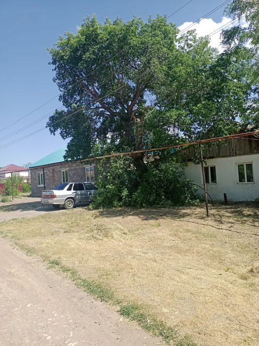 Продаётся 2 домa  за 8.5 млн можно раздельно