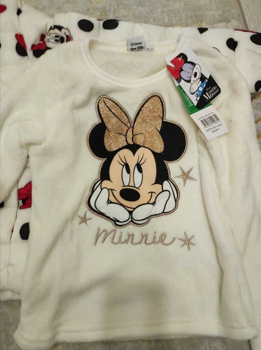 новый детский  свитер кофта