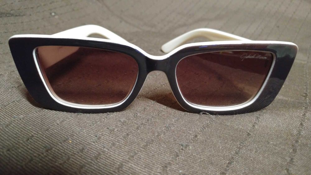 Нова цена-13лв.-Италиански слънчеви очила Gabriela Marioni