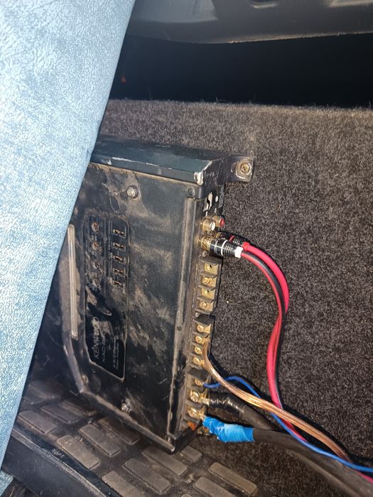 Продам сабвуфер Урал