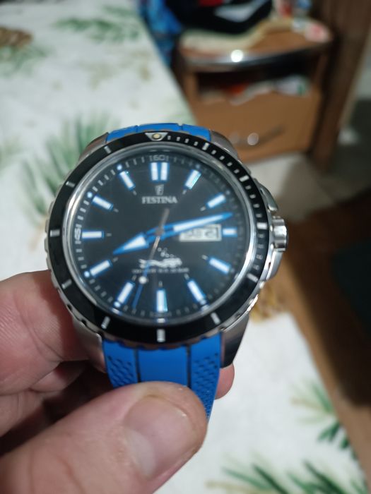 Vând două superbe ceasuri din colecția personală