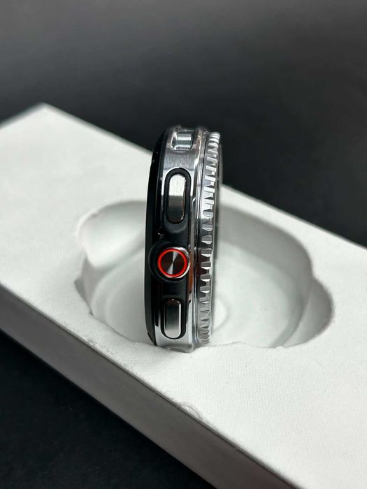 Смарт часовник SAMSUNG Watch8 Classic L500 Black 46mm / Като нов