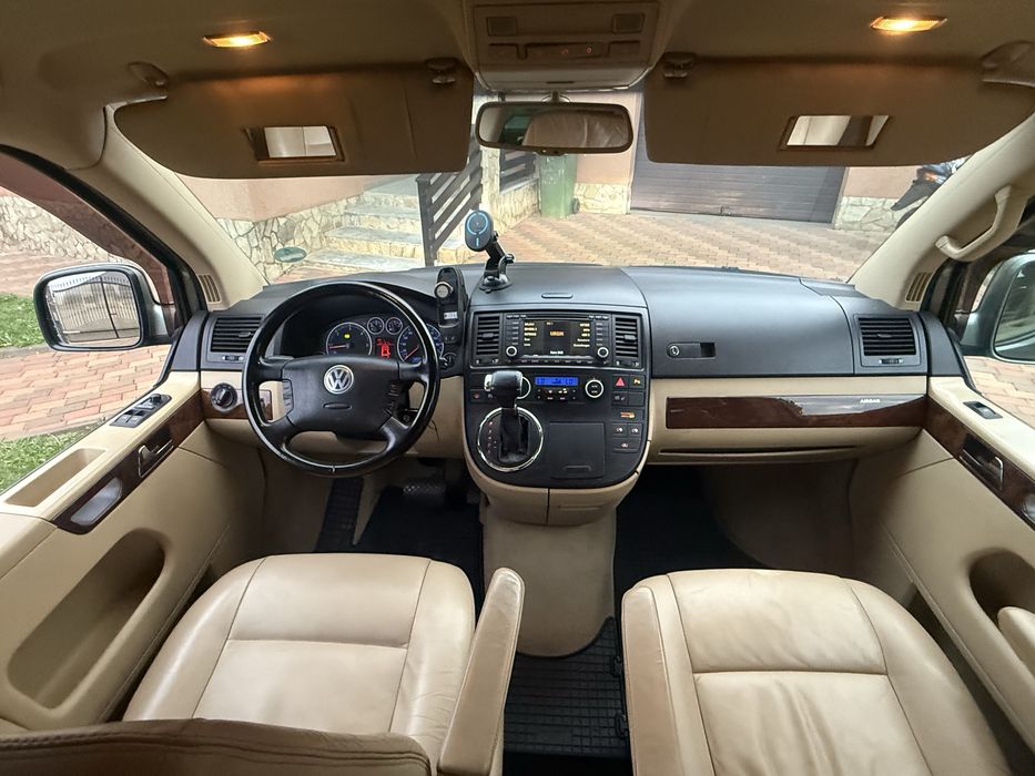 VW MULTIVAN 2.5 tdi* 174cp* Highline! IMPECABIL!!!