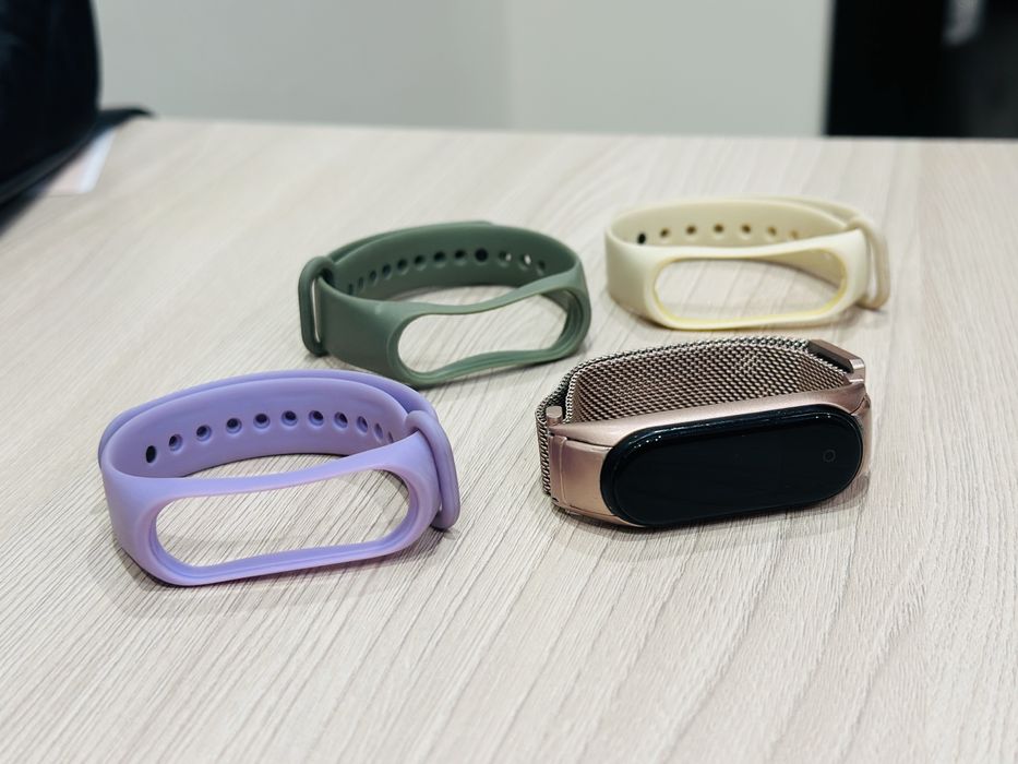 Продам смарт браслет Xiaomi Mi Smart Band 4 оригинал